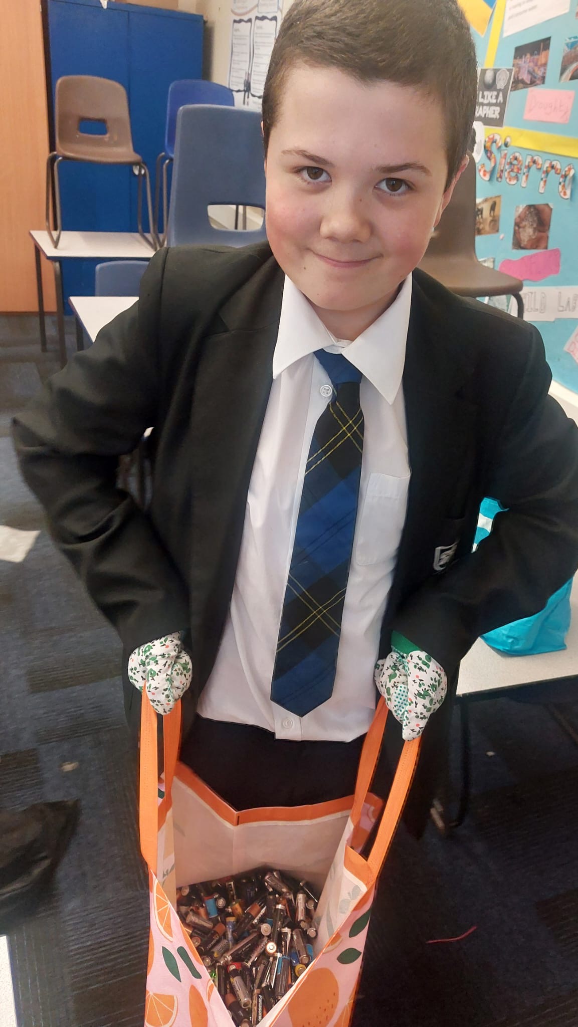 Oliver bags the batteries for the Wirral! Duracell Big Battery Hunt